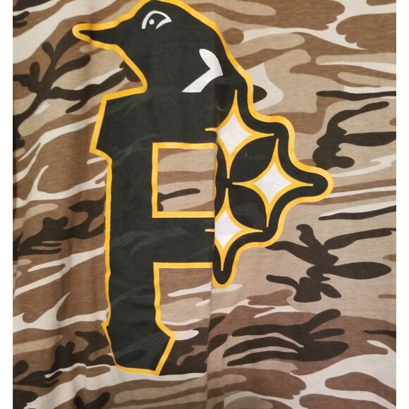 Pittsburgh Penguins Tee Shirt Camo Design Size Large Logo Short Sleeve Unisex - Picture 2 of 3